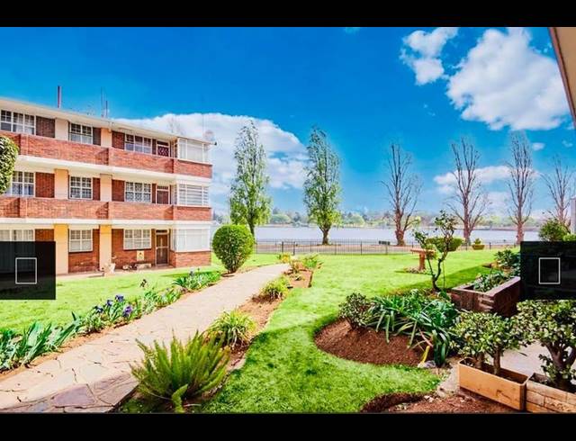 2 BEDROOM APARTMENT FOR SALE IN FLORIDA